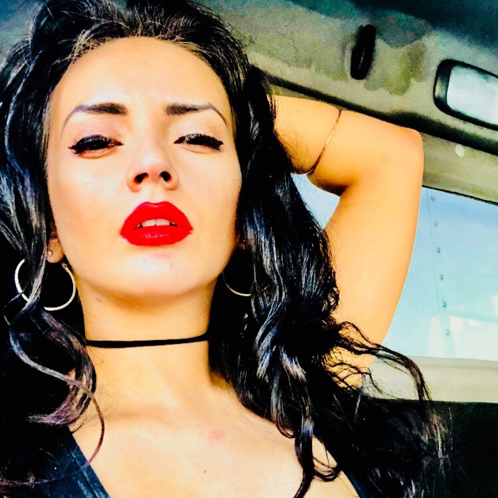 Hi ❤️Serious player, I take my business seriously